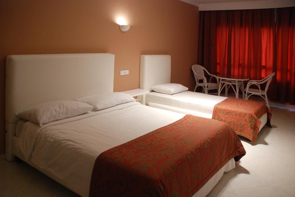 Azayla Hotel Asilah Dış mekan fotoğraf